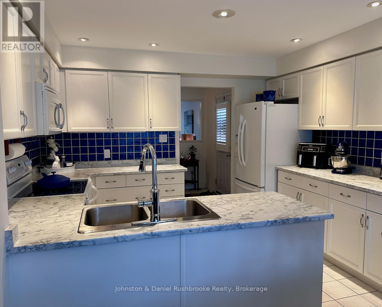 39 Shoreline Drive, Bracebridge, Ontario  P1L 1Z3 - Photo 12 - X13457784