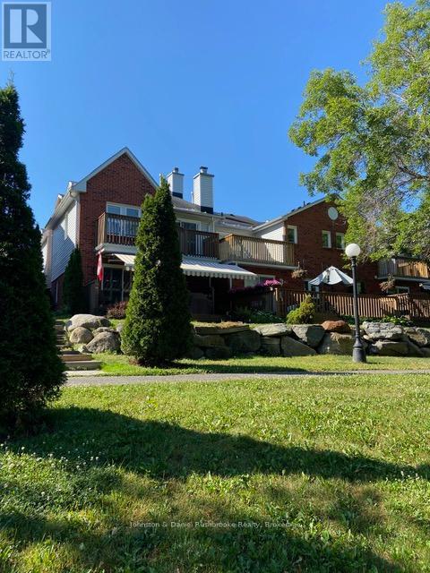39 Shoreline Drive, Bracebridge, Ontario  P1L 1Z3 - Photo 3 - X13457784
