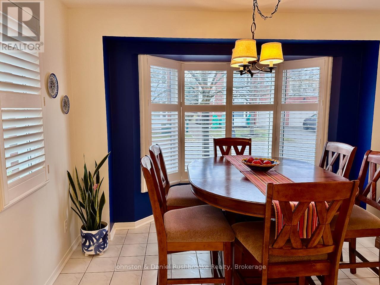 39 Shoreline Drive, Bracebridge, Ontario  P1L 1Z3 - Photo 9 - X13457784