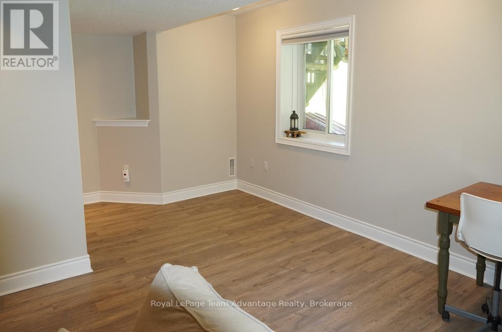 40 Winnifred Avenue E, Parry Sound, Ontario  P2A 2E7 - Photo 23 - X13457918