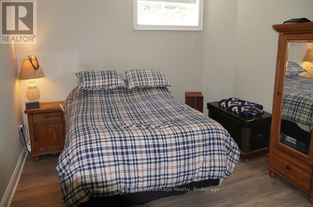 40 Winnifred Avenue E, Parry Sound, Ontario  P2A 2E7 - Photo 24 - X13457918