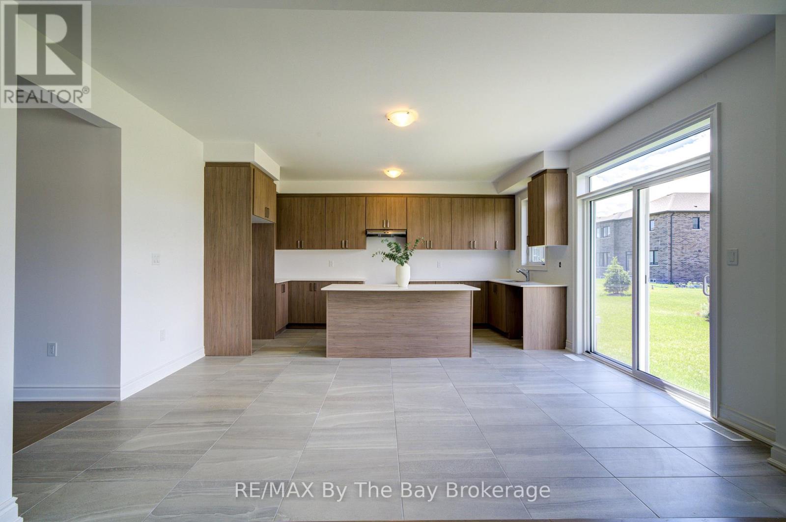 1 Amber Drive, Wasaga Beach, Ontario  L9Z 0R9 - Photo 11 - S13458016