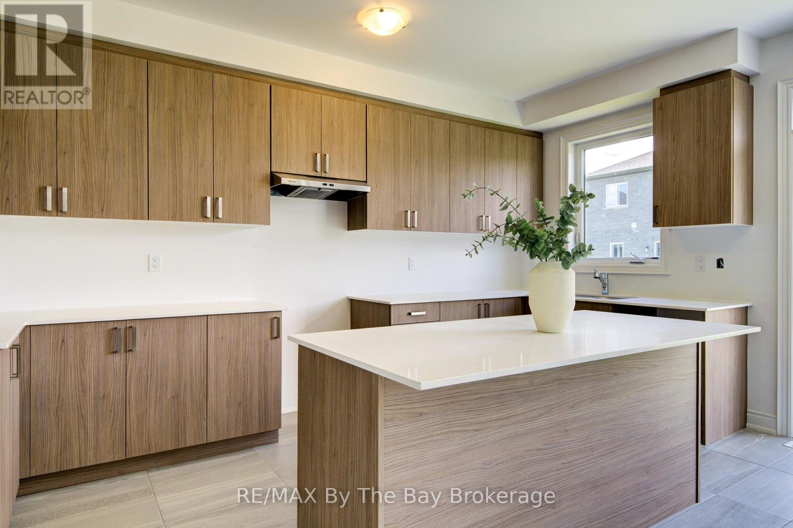 1 Amber Drive, Wasaga Beach, Ontario  L9Z 0R9 - Photo 15 - S13458016