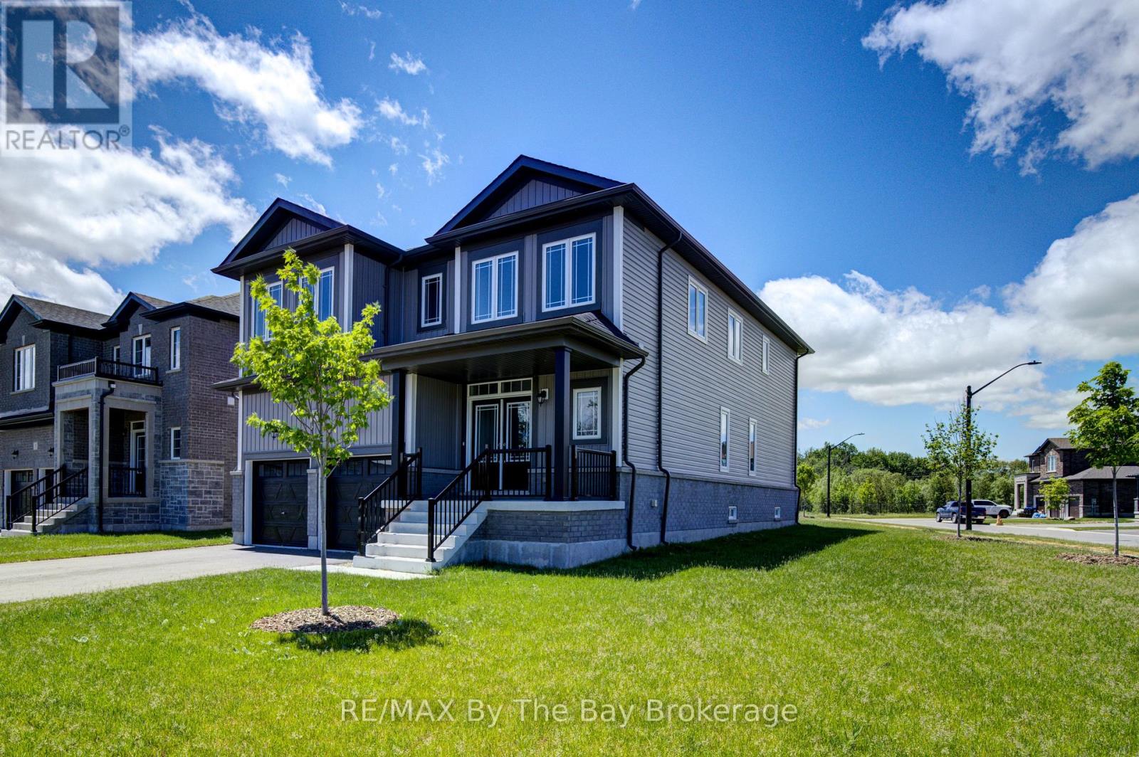1 Amber Drive, Wasaga Beach, Ontario  L9Z 0R9 - Photo 2 - S13458016