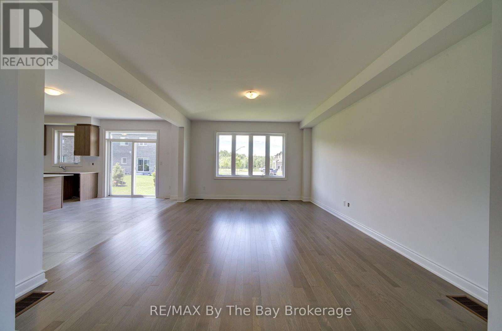 1 Amber Drive, Wasaga Beach, Ontario  L9Z 0R9 - Photo 7 - S13458016
