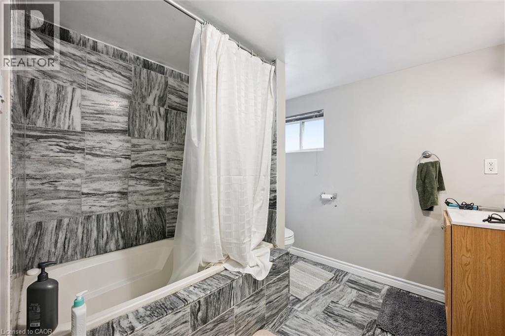 16 Beaucourt Place, Hamilton, Ontario  L8S 2P7 - Photo 31 - 40840126