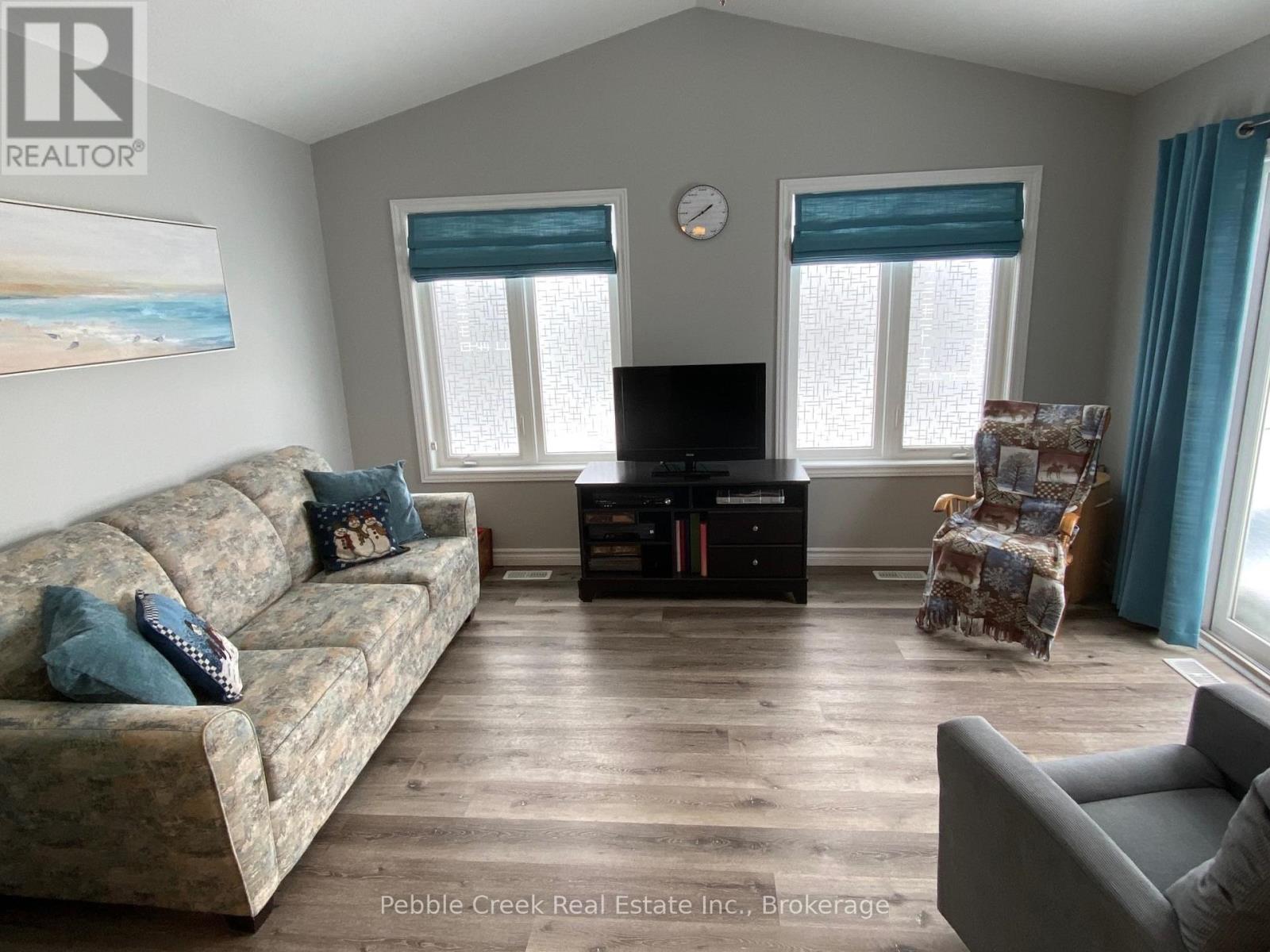86 Huron Heights Drive, Ashfield-Colborne-Wawanosh, Ontario  N7A 0C1 - Photo 15 - X13458600