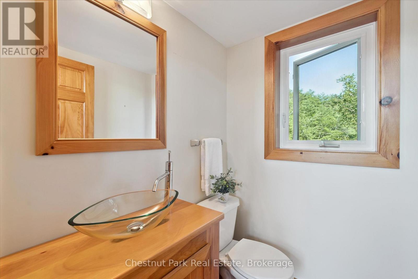 1 Diamond Island, Gravenhurst, Ontario  P1P 1R3 - Photo 20 - X13458660