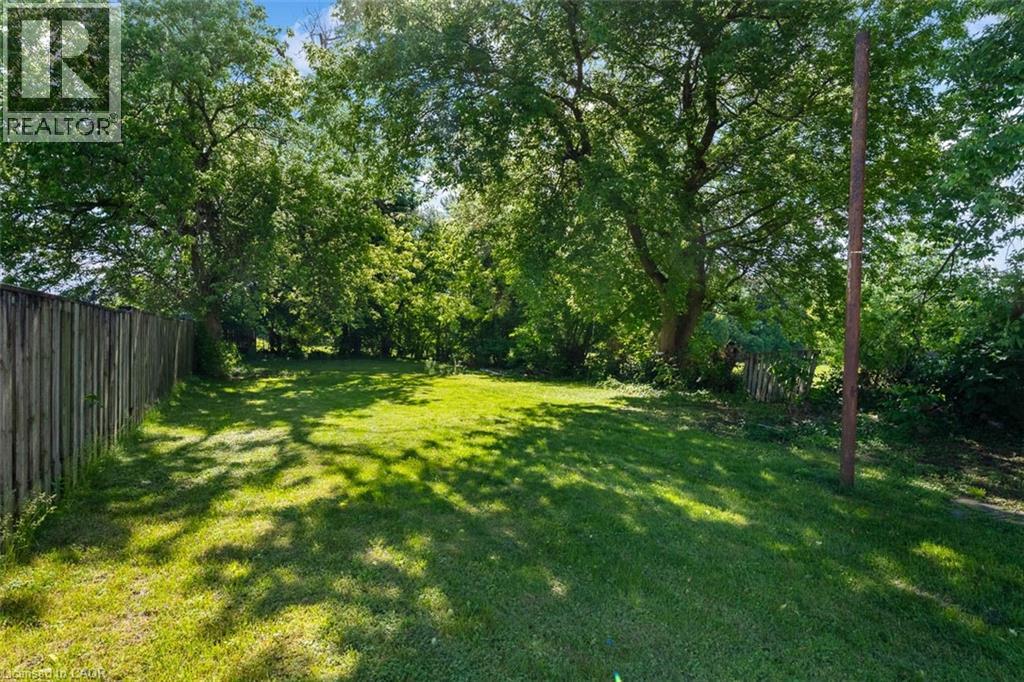5932 Carlton Avenue, Niagara Falls, Ontario  L2G 5J5 - Photo 5 - 40840508