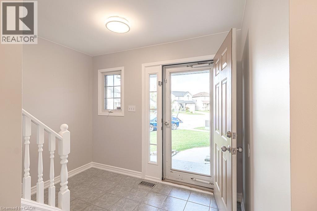 9872 Florence Street, St. Thomas, Ontario  N5P 4L3 - Photo 4 - 40840544