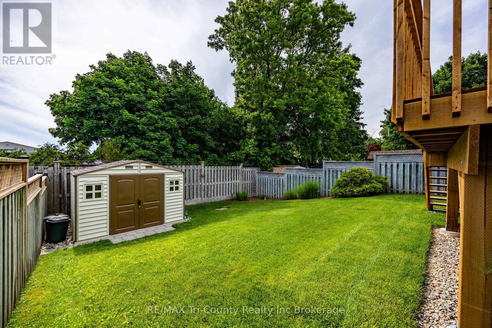 23 Magnolia Drive, Tillsonburg, Ontario  N4G 5N9 - Photo 22 - X13458988