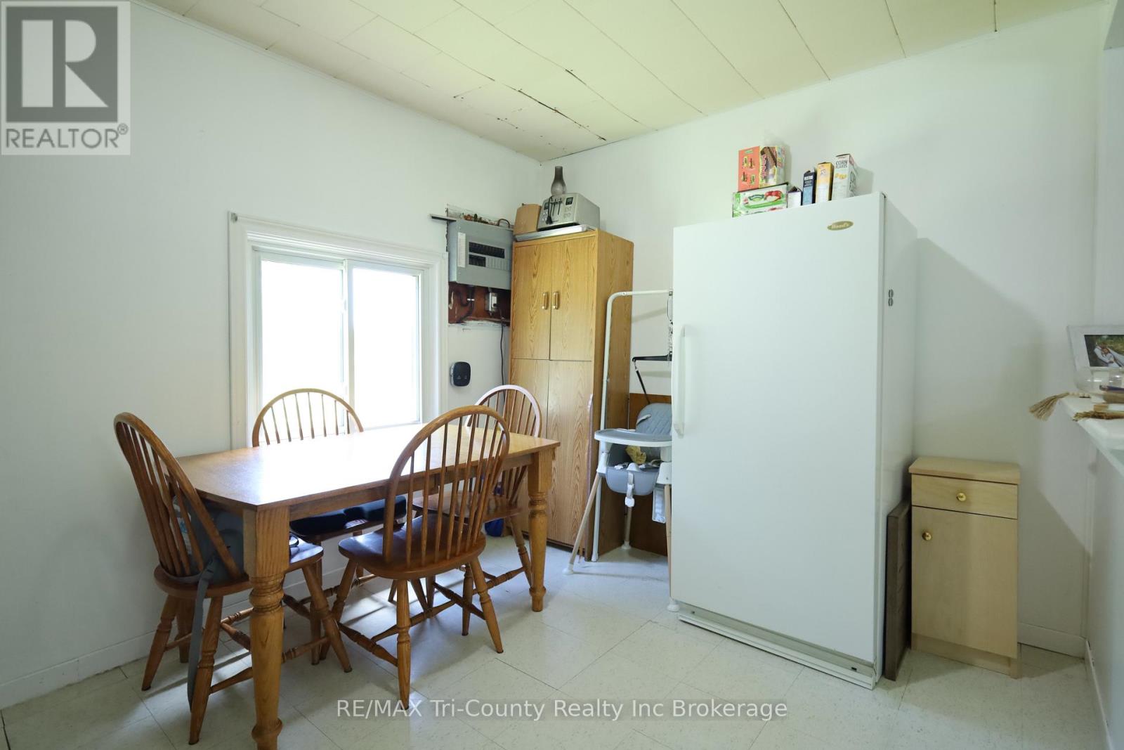 4942 59 Highway, Norfolk, Ontario  N0J 1E0 - Photo 10 - X13459026