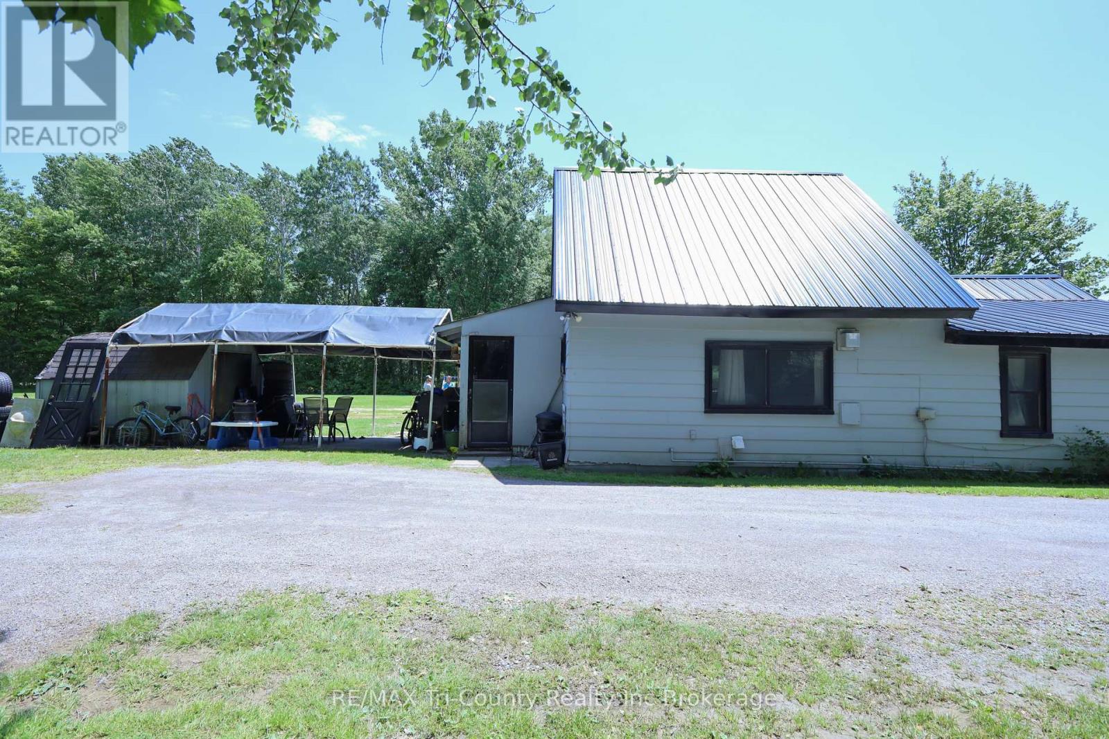 4942 59 Highway, Norfolk, Ontario  N0J 1E0 - Photo 3 - X13459026