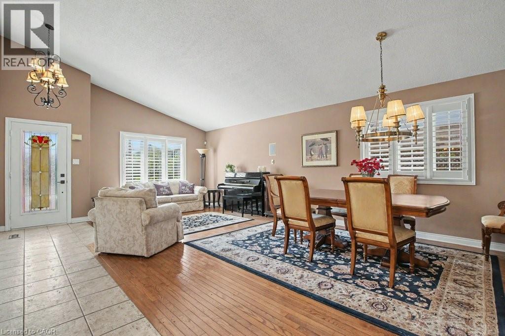6 Theodore Drive, Hamilton, Ontario  L9A 5J8 - Photo 10 - 40840963