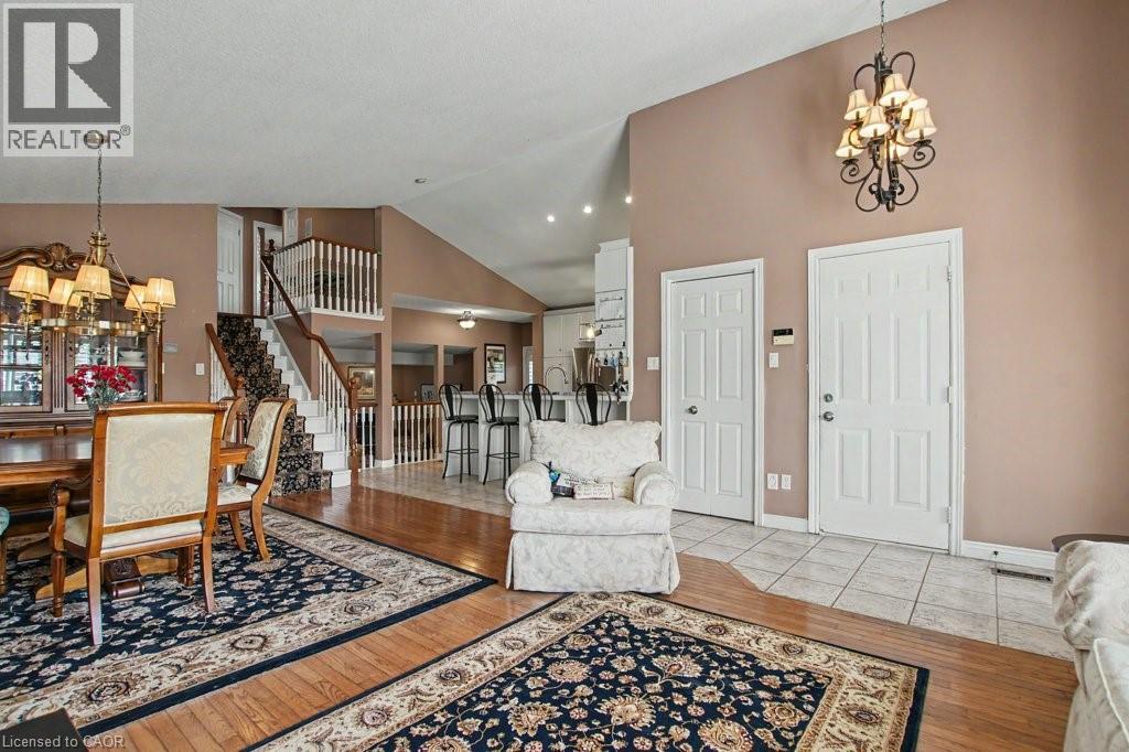 6 Theodore Drive, Hamilton, Ontario  L9A 5J8 - Photo 7 - 40840963