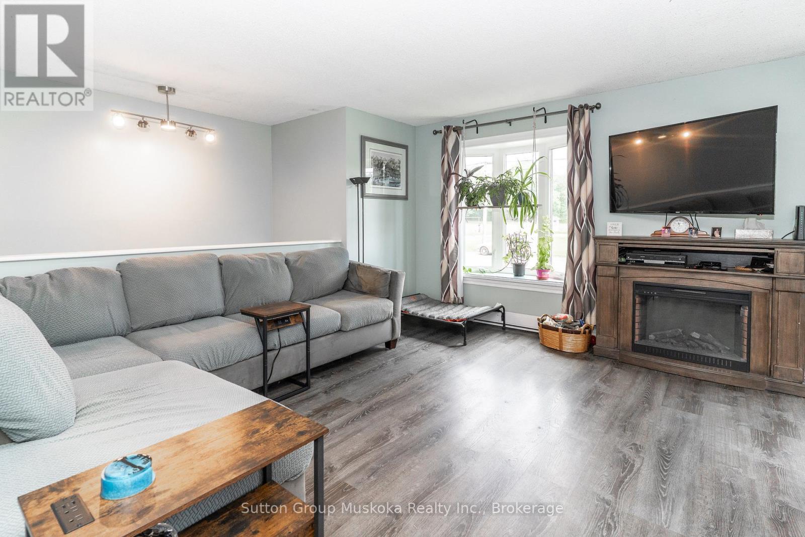 8 Gouldie Street, Huntsville, Ontario  P1H 1M5 - Photo 13 - X13459234