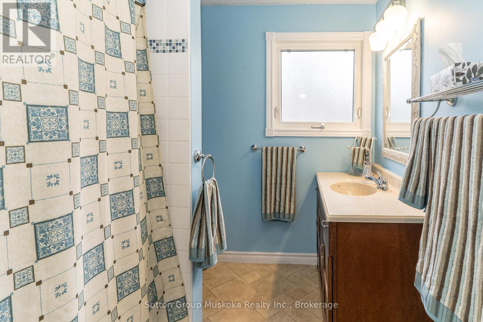 8 Gouldie Street, Huntsville, Ontario  P1H 1M5 - Photo 16 - X13459234