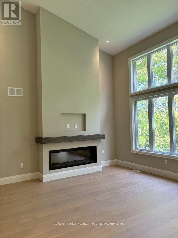 18 Driscoll Street, Centre Wellington, Ontario  N0B 1S0 - Photo 3 - X13459362