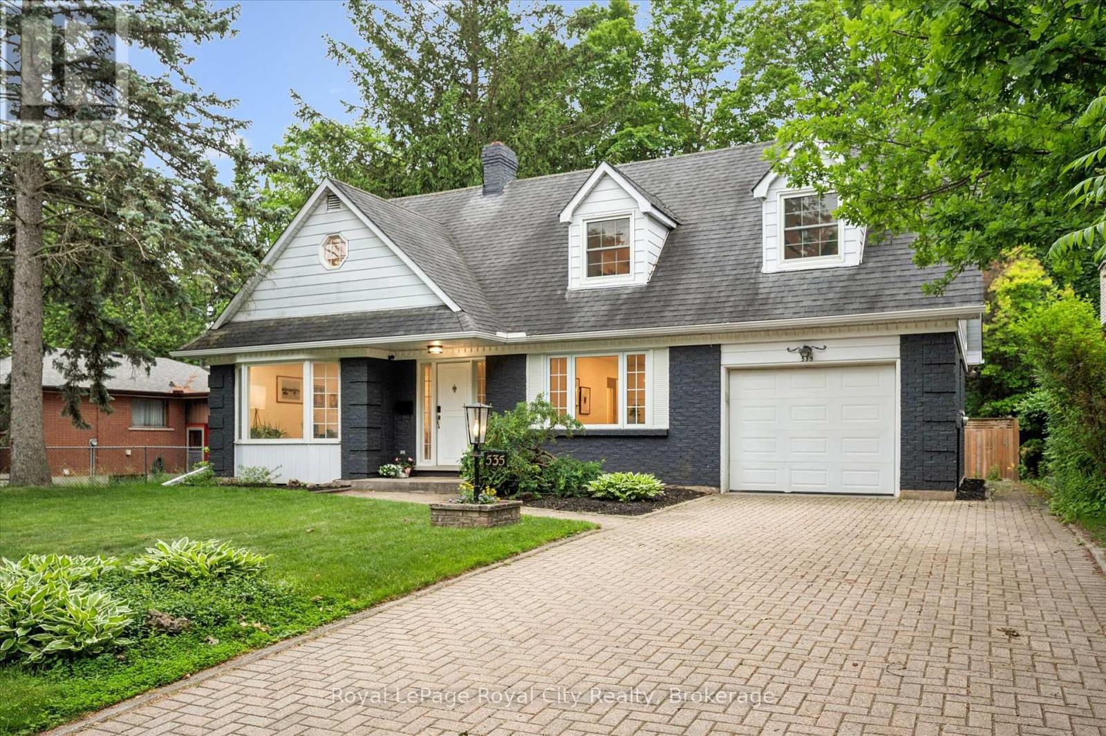 535 Sprucehill Avenue, Waterloo, Ontario  N2L 4V8 - Photo 3 - X13459364