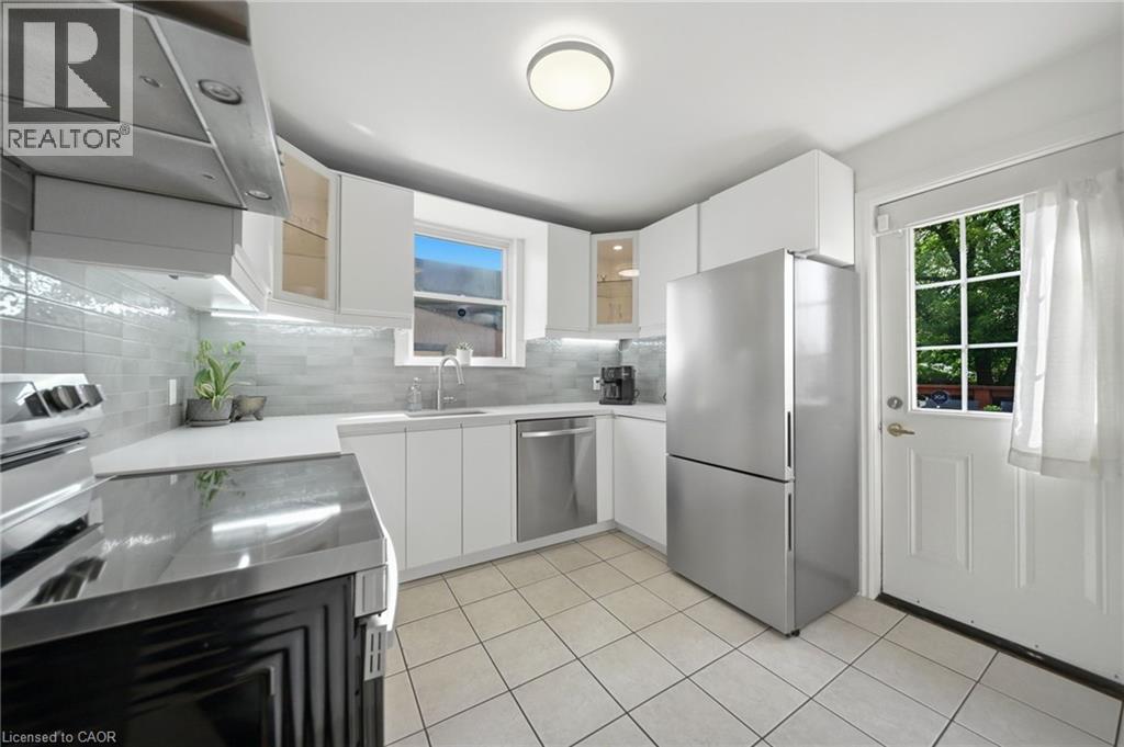 280 East 11th Street, Hamilton, Ontario  L9A 3T7 - Photo 10 - 40840564