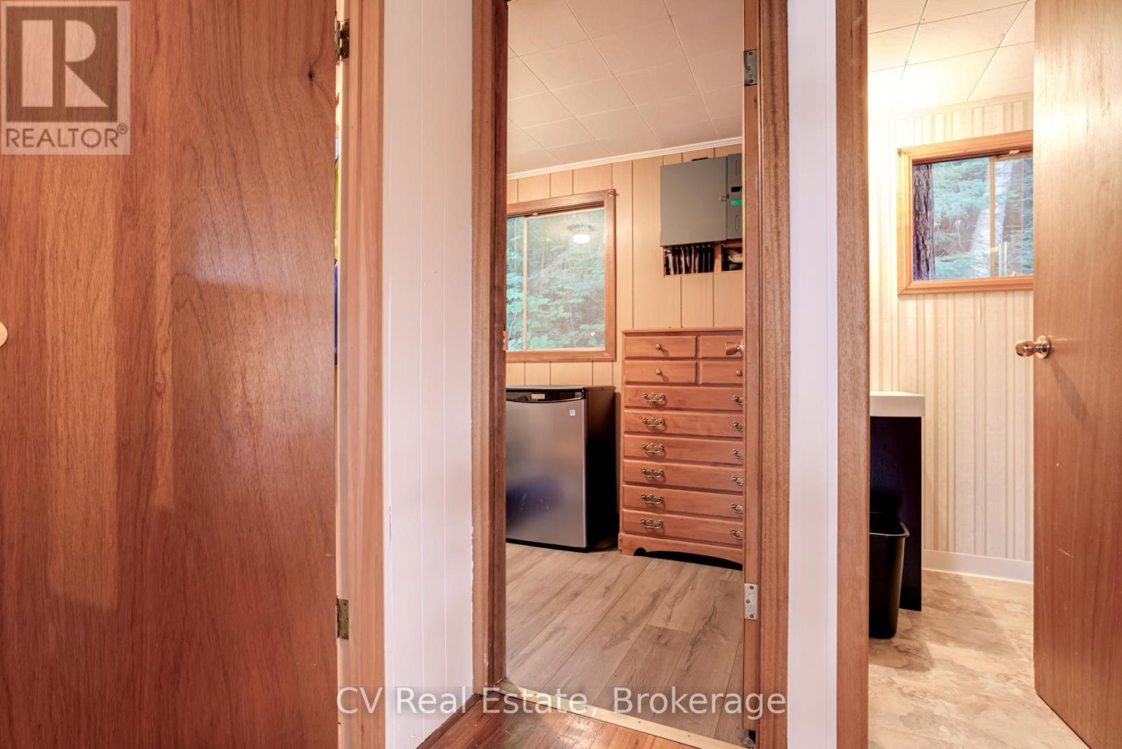 1027 North Pine Drive, Lake Of Bays, Ontario  P0A 1E0 - Photo 17 - X13459492