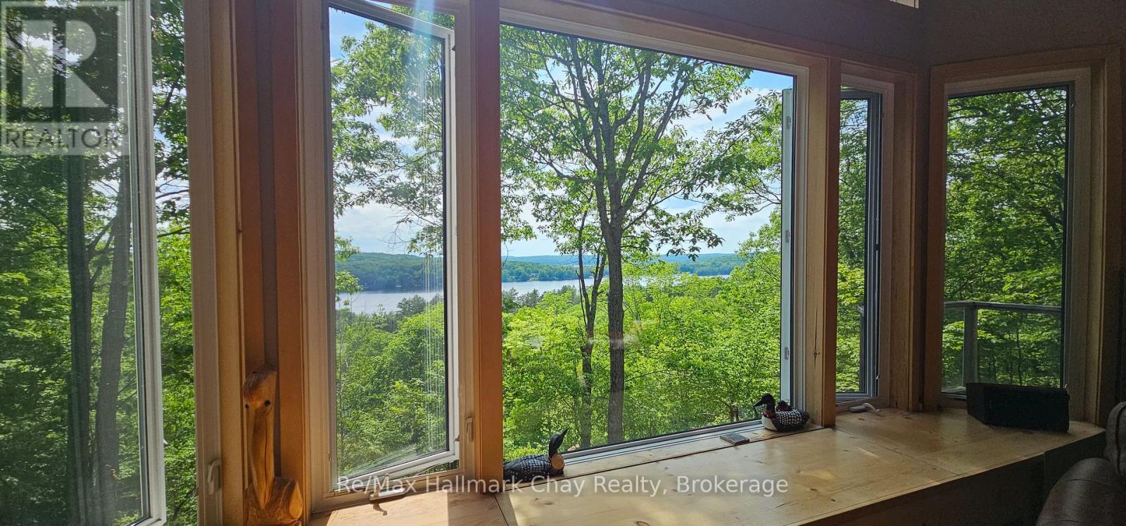 1497 Fox Point Road, Lake Of Bays, Ontario  P0A 1H0 - Photo 16 - X13459608