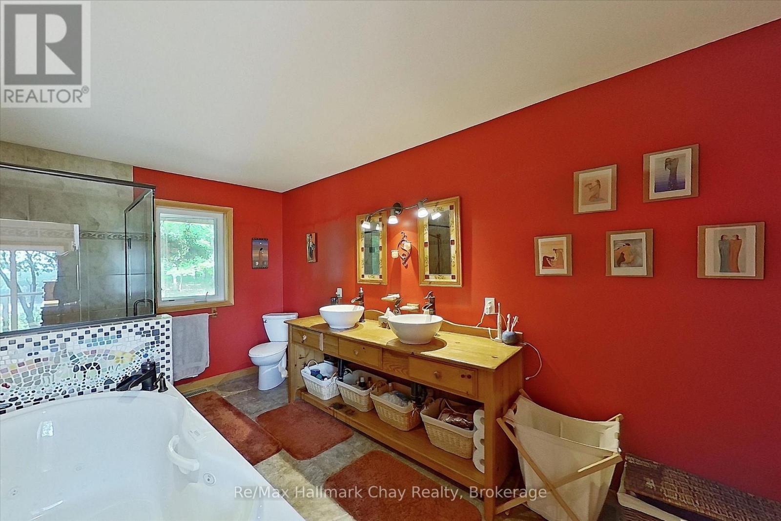 1497 Fox Point Road, Lake Of Bays, Ontario  P0A 1H0 - Photo 24 - X13459608