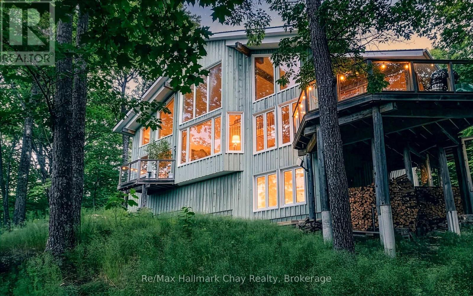 1497 Fox Point Road, Lake Of Bays, Ontario  P0A 1H0 - Photo 3 - X13459608