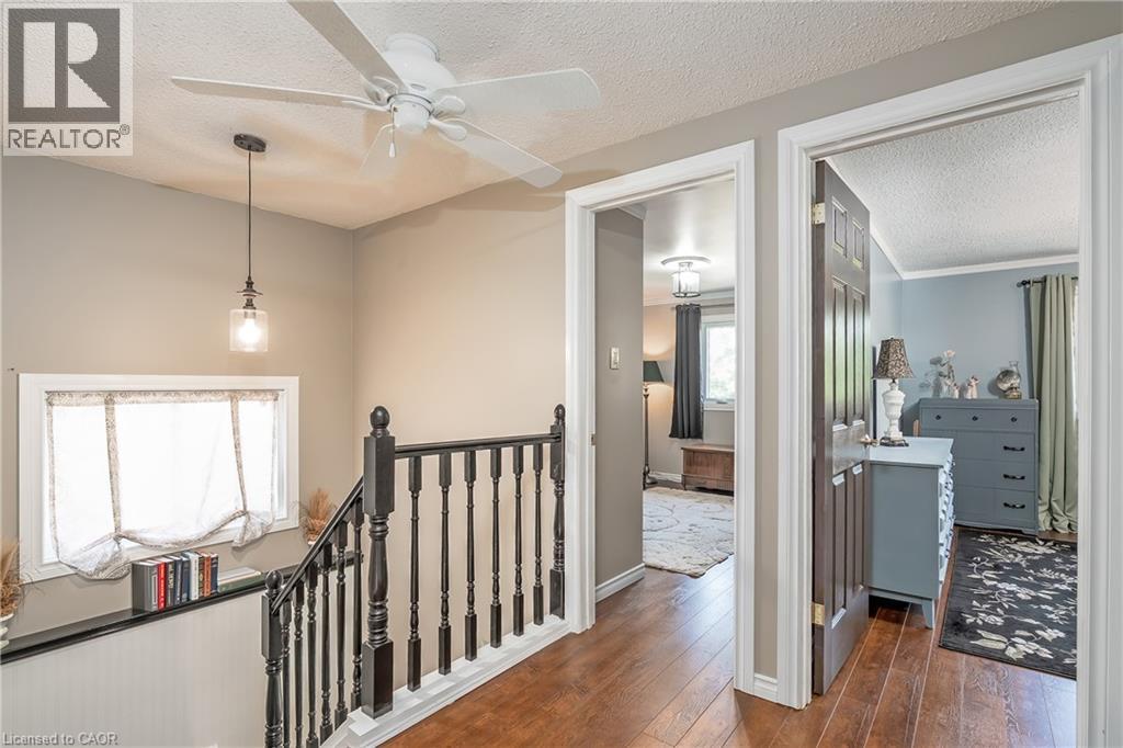 2407 Hemlock Court, Burlington, Ontario  L7M 1X7 - Photo 16 - 40837635