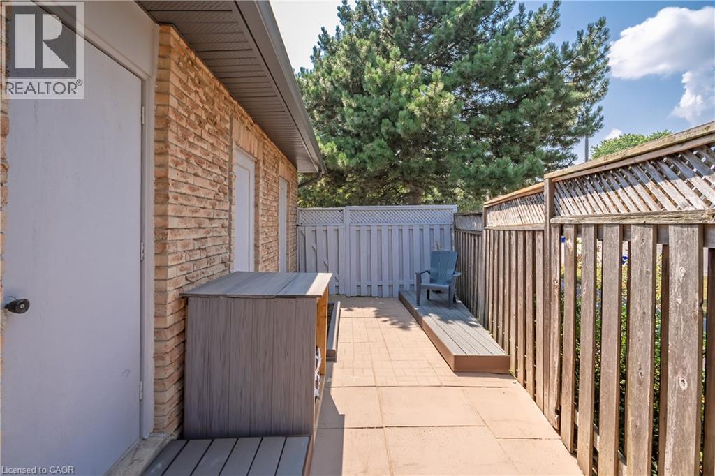 2407 Hemlock Court, Burlington, Ontario  L7M 1X7 - Photo 30 - 40837635