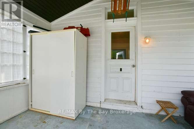 11 Edward Street W, Clearview, Ontario  L0M 1G0 - Photo 21 - S13460000