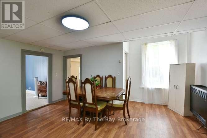 11 Edward Street W, Clearview, Ontario  L0M 1G0 - Photo 9 - S13460000