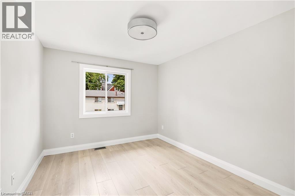 129 St George Street, Kitchener, Ontario  N2G 2T2 - Photo 18 - 40840229