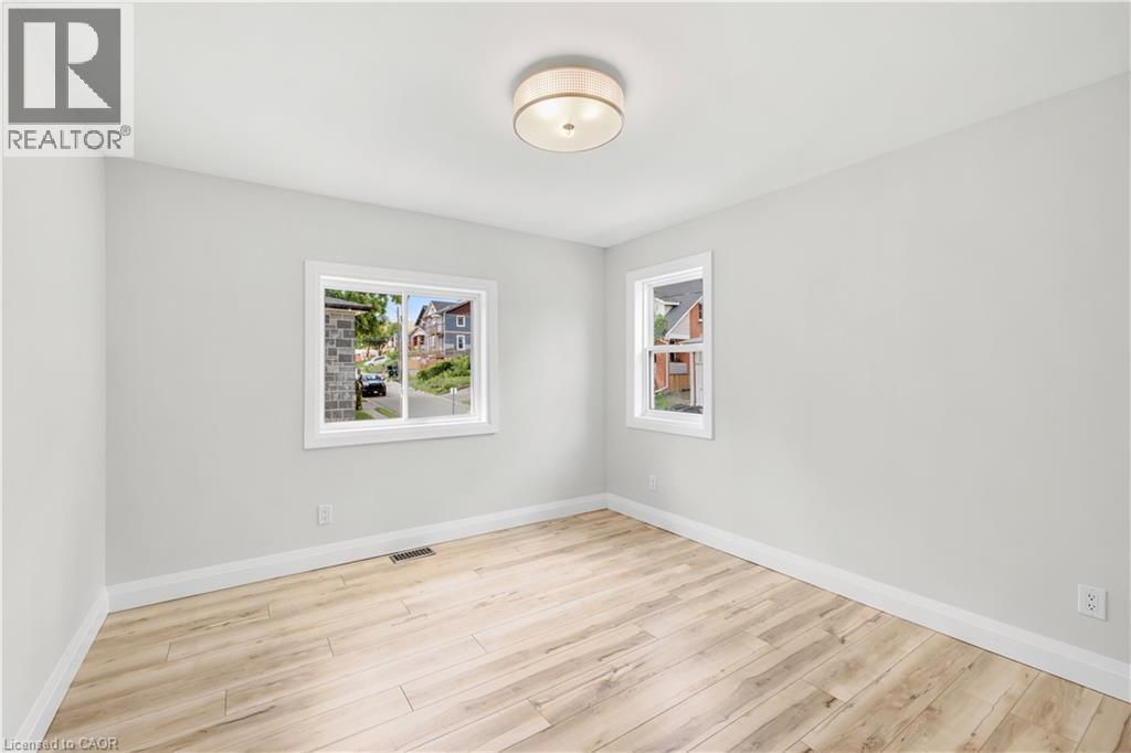 131 St George Street, Kitchener, Ontario  N2G 2T2 - Photo 14 - 40840197