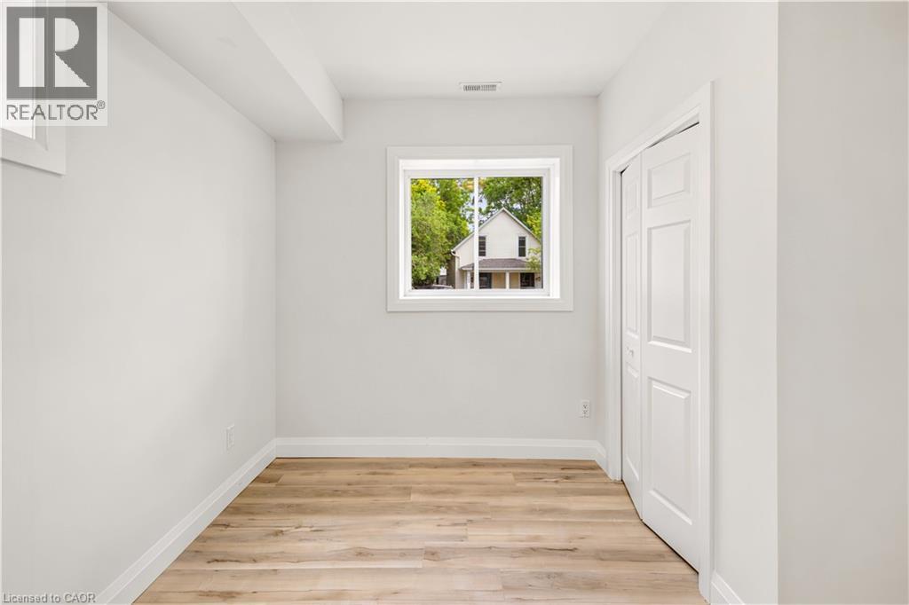 131 St George Street, Kitchener, Ontario  N2G 2T2 - Photo 27 - 40840197