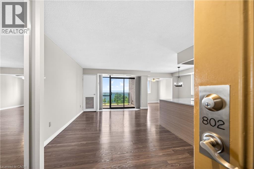 301 Frances Avenue Unit# 802, Hamilton, Ontario  L8E 3W6 - Photo 8 - 40840798