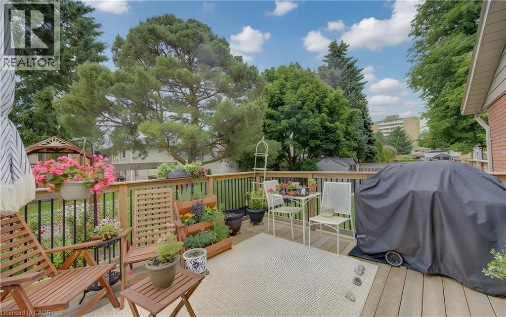 127 Strathcona Crescent, Kitchener, Ontario  N2B 2W8 - Photo 26 - 40840980