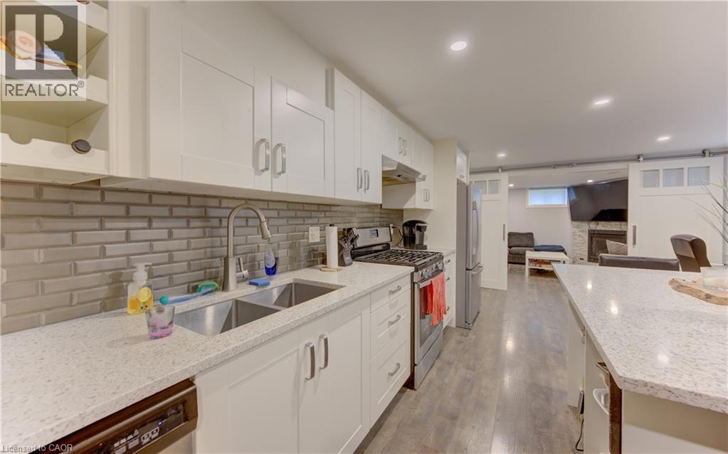 127 Strathcona Crescent, Kitchener, Ontario  N2B 2W8 - Photo 32 - 40840980