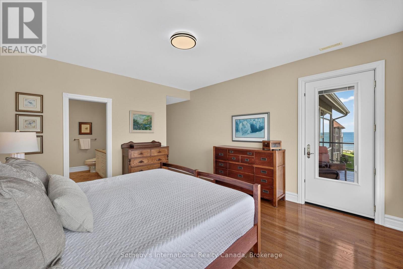 541 Mariners Way, Collingwood, Ontario  L9Y 5C7 - Photo 17 - S13460374