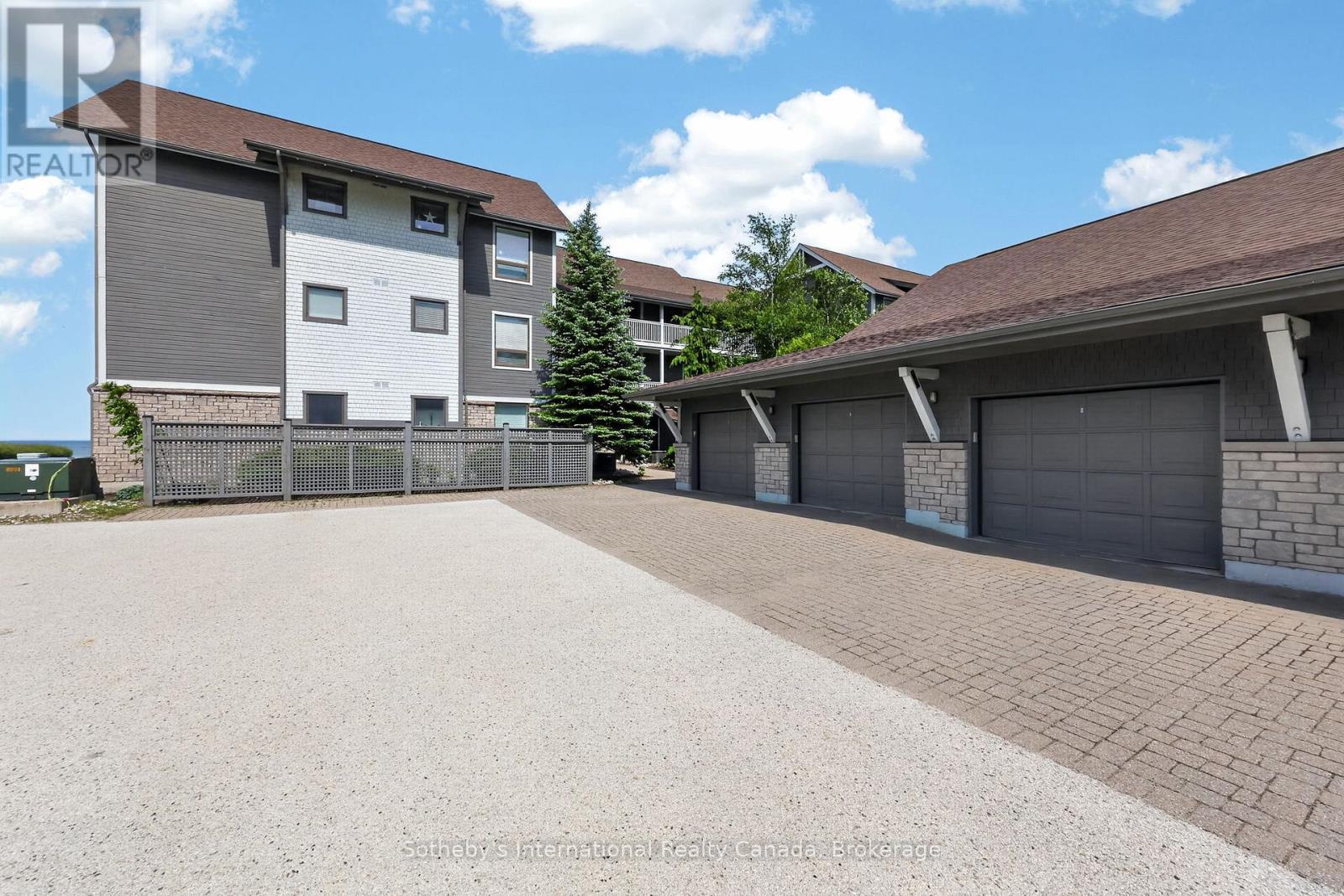 541 Mariners Way, Collingwood, Ontario  L9Y 5C7 - Photo 4 - S13460374