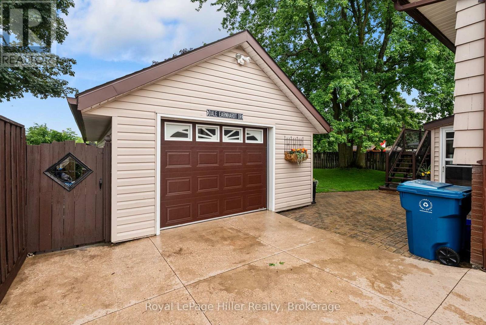 59 Briarhill Drive, Stratford, Ontario  N5A 6N6 - Photo 3 - X13460208