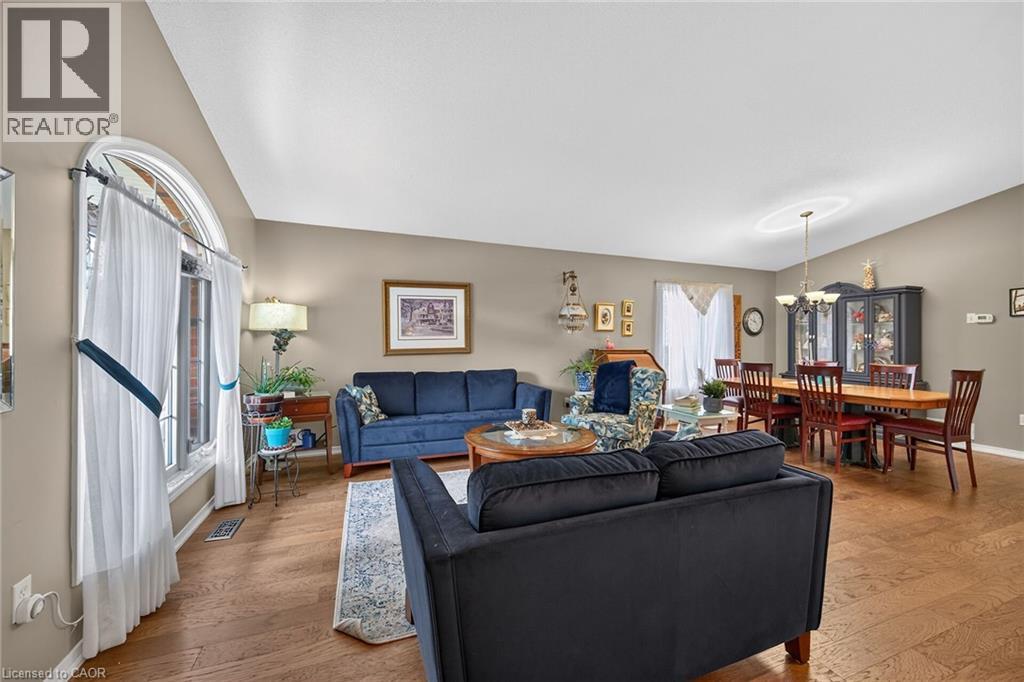 64 Caledonia Avenue, Caledonia, Ontario  N3W 2M9 - Photo 8 - 40839977