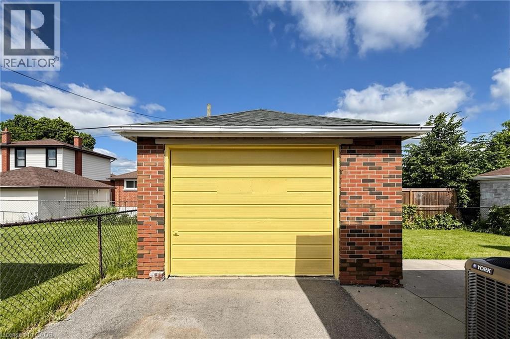 28 Warren Avenue, Hamilton, Ontario  L9A 3C6 - Photo 39 - 40840986