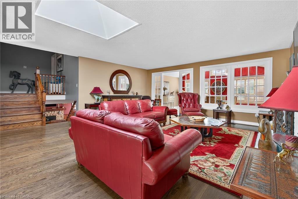 5590 Blind Line, Burlington, Ontario  L7P 0B2 - Photo 12 - 40840210