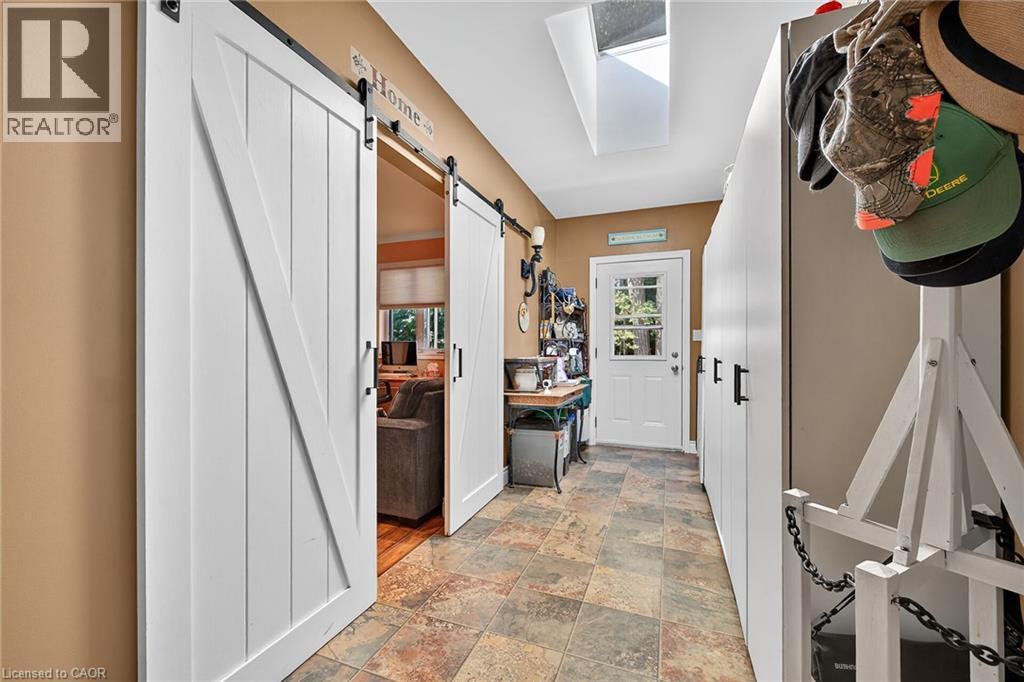 5590 Blind Line, Burlington, Ontario  L7P 0B2 - Photo 28 - 40840210