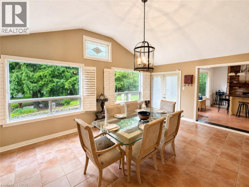 5590 Blind Line, Burlington, Ontario  L7P 0B2 - Photo 7 - 40840210