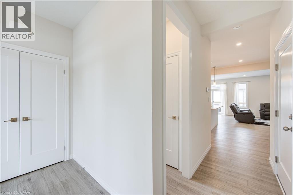 4 Braun Avenue, Tillsonburg, Ontario  N4G 0K5 - Photo 5 - 40840845