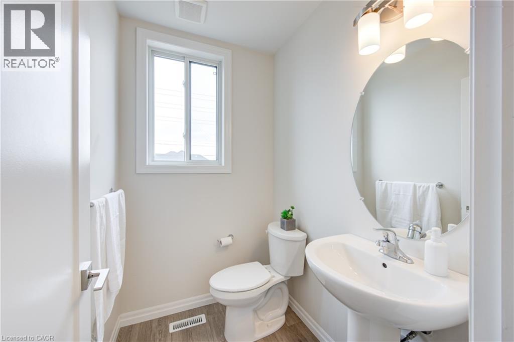 4 Braun Avenue, Tillsonburg, Ontario  N4G 0K5 - Photo 6 - 40840845