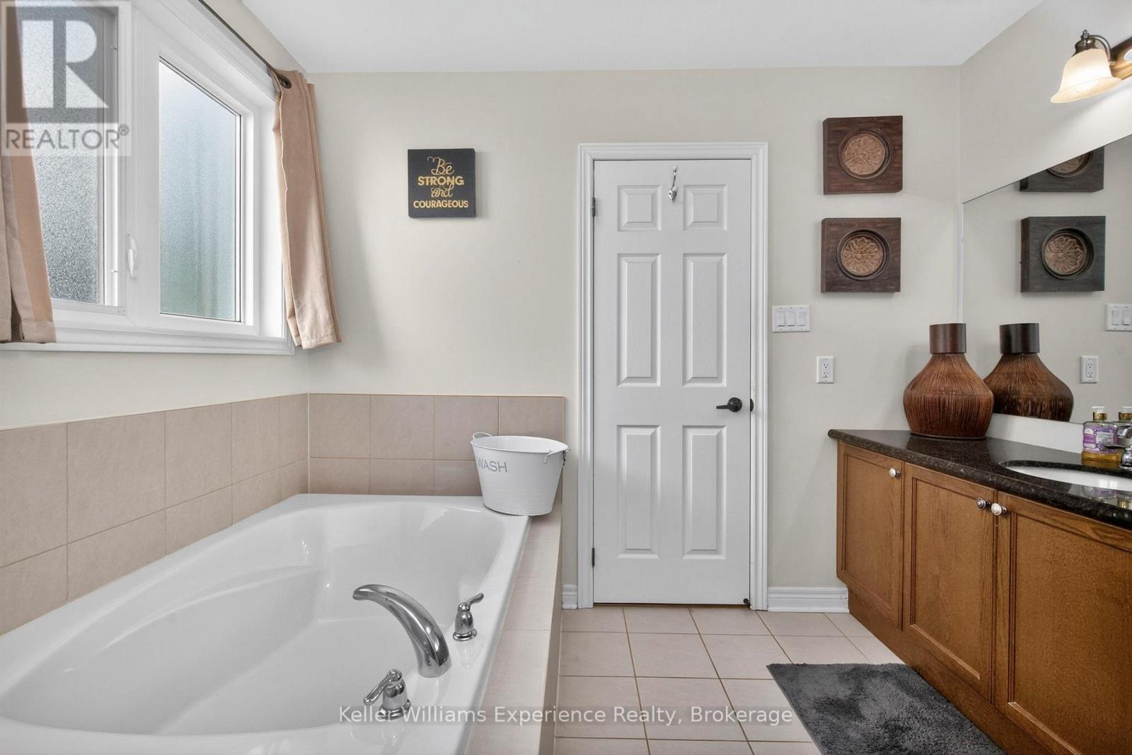 68 Riverwalk Place, Midland, Ontario  L4R 0B5 - Photo 24 - S13460912