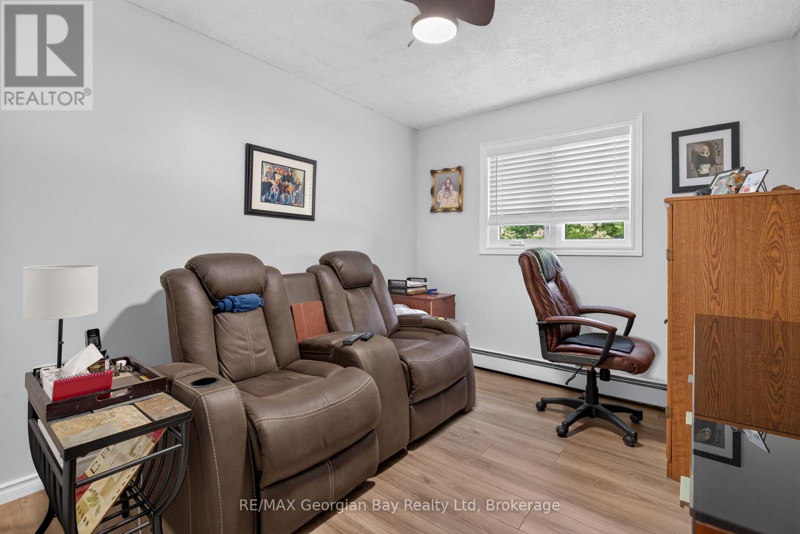 71 Lorne Avenue, Penetanguishene, Ontario  L9M 1H8 - Photo 21 - S13461008